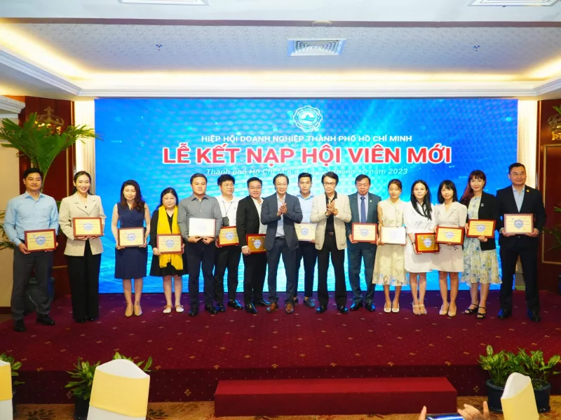 cà phê doanh nhân huba lần thứ 72