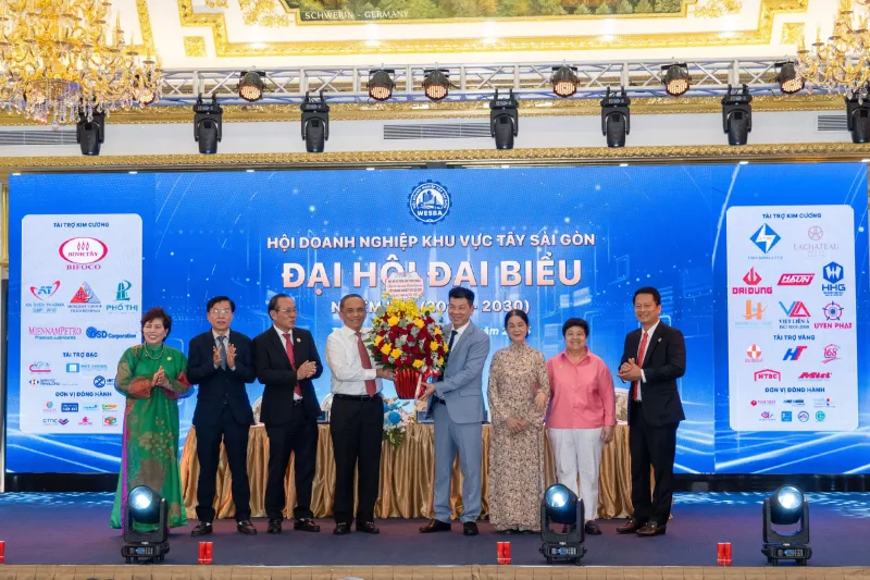 Ra mắt Hội Doanh nghiệp Khu vực Tây Sài Gòn nhiệm kỳ 2025–2030 3 Đại hội Hội Doanh nghiệp Khu vực Tây Sài Gòn (1)