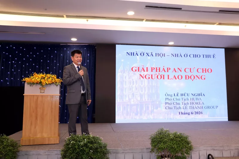 Nhà ở xã hội cho thuê: Giải pháp an cư bền vững cho người lao động và động lực phát triển doanh nghiệp 3 Ông Lê Hữu Nghĩa, Chủ tịch Lê Thành Group trình bày giải pháp tại chương trình Cafe Doanh nhân HUBA