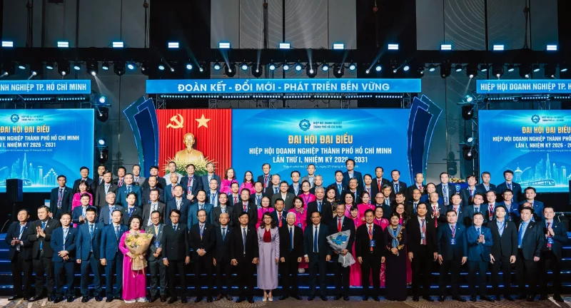 Đại hội Đại biểu Hiệp hội Doanh nghiệp TP.HCM lần thứ I thành công, mở ra giai đoạn phát triển mới 3 Ra mat Ban Chap hanh Lien doan Doanh nghiep TP.HCM